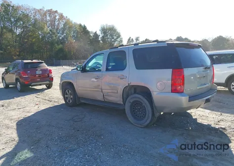 2014 GMC Yukon Slt z USA, uszkodzony, nr VIN 1GKS1CE01ER104858